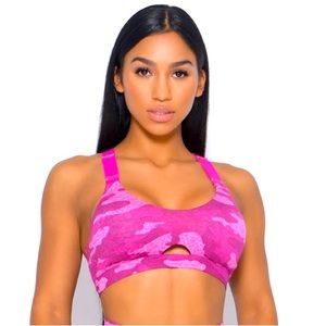 BOMBSHELL FIT PINK CAMO SPORTS BRA